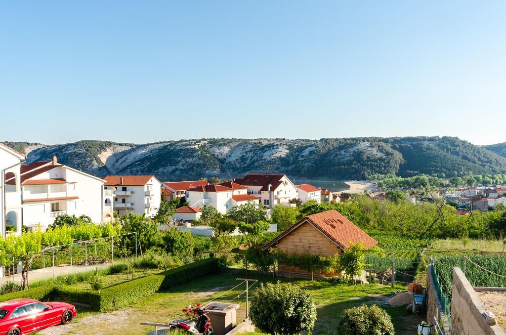Apartments Dragan Lopar Luaran gambar