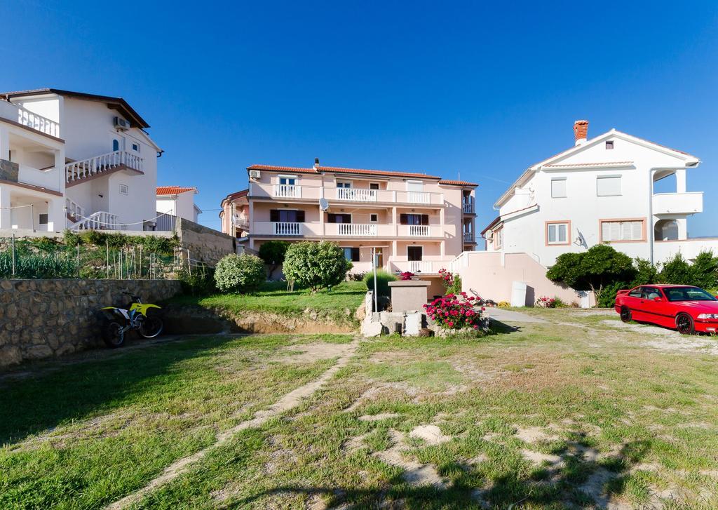 Apartments Dragan Lopar Luaran gambar