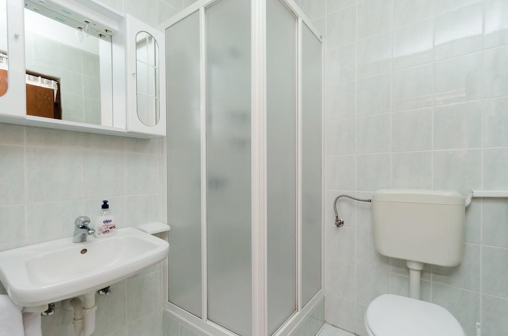 Apartments Dragan Lopar Luaran gambar