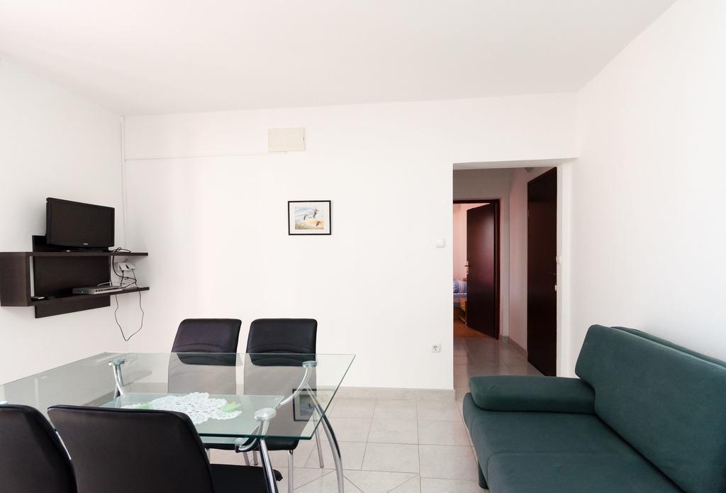 Apartments Dragan Lopar Luaran gambar