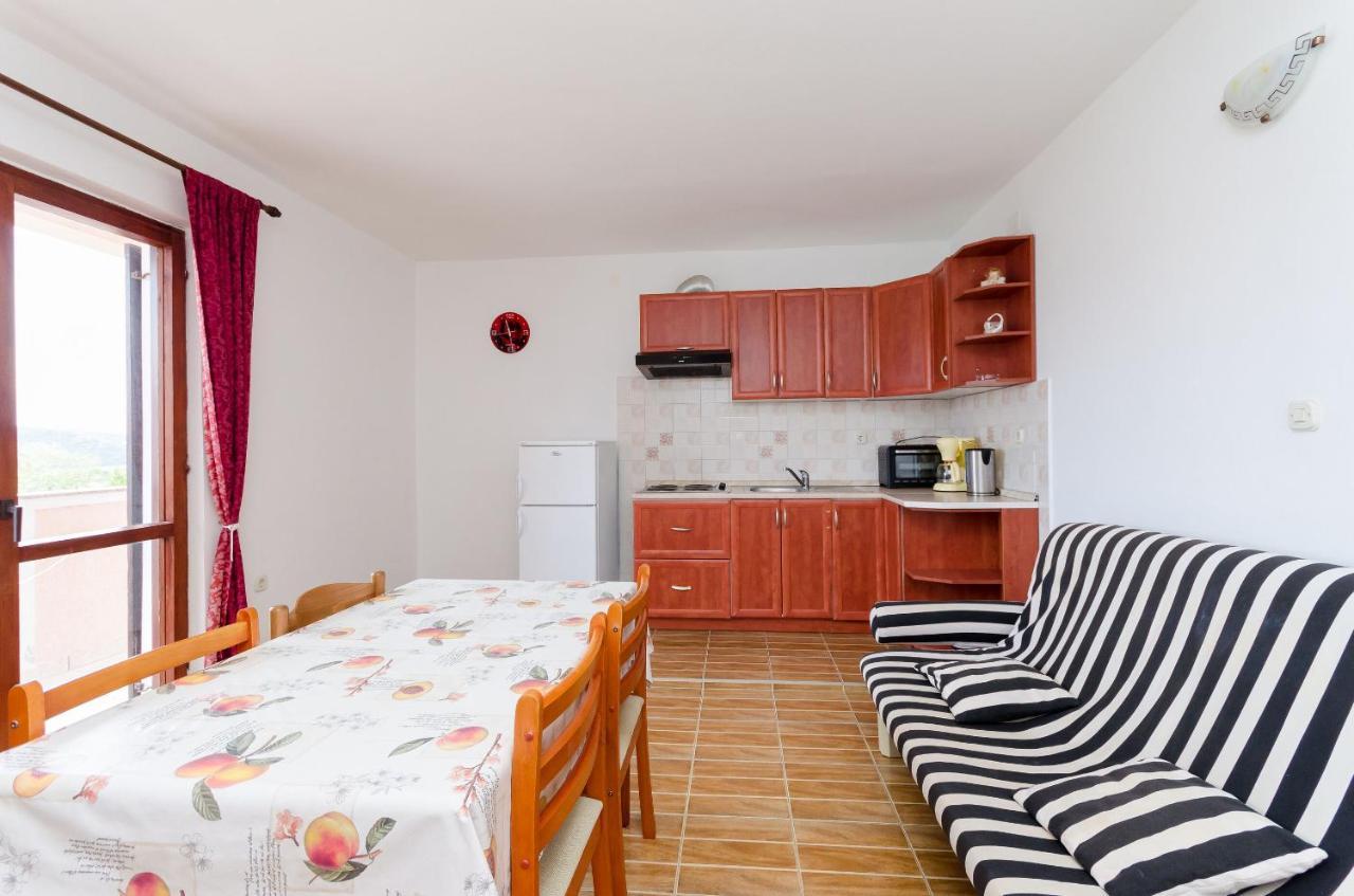 Apartments Dragan Lopar Luaran gambar